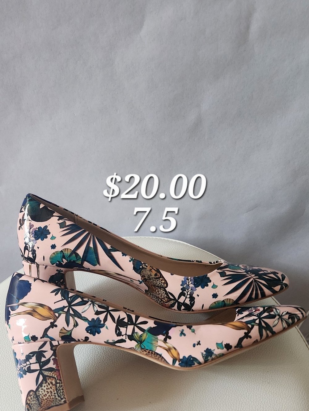 Women's Pink Floral Block Heel Pumps